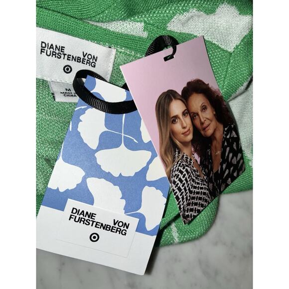 Diane Von Furstenberg Wrap Dress M DVF Target Ginkgo Kelly Green Sweater Knit - Picture 9 of 10